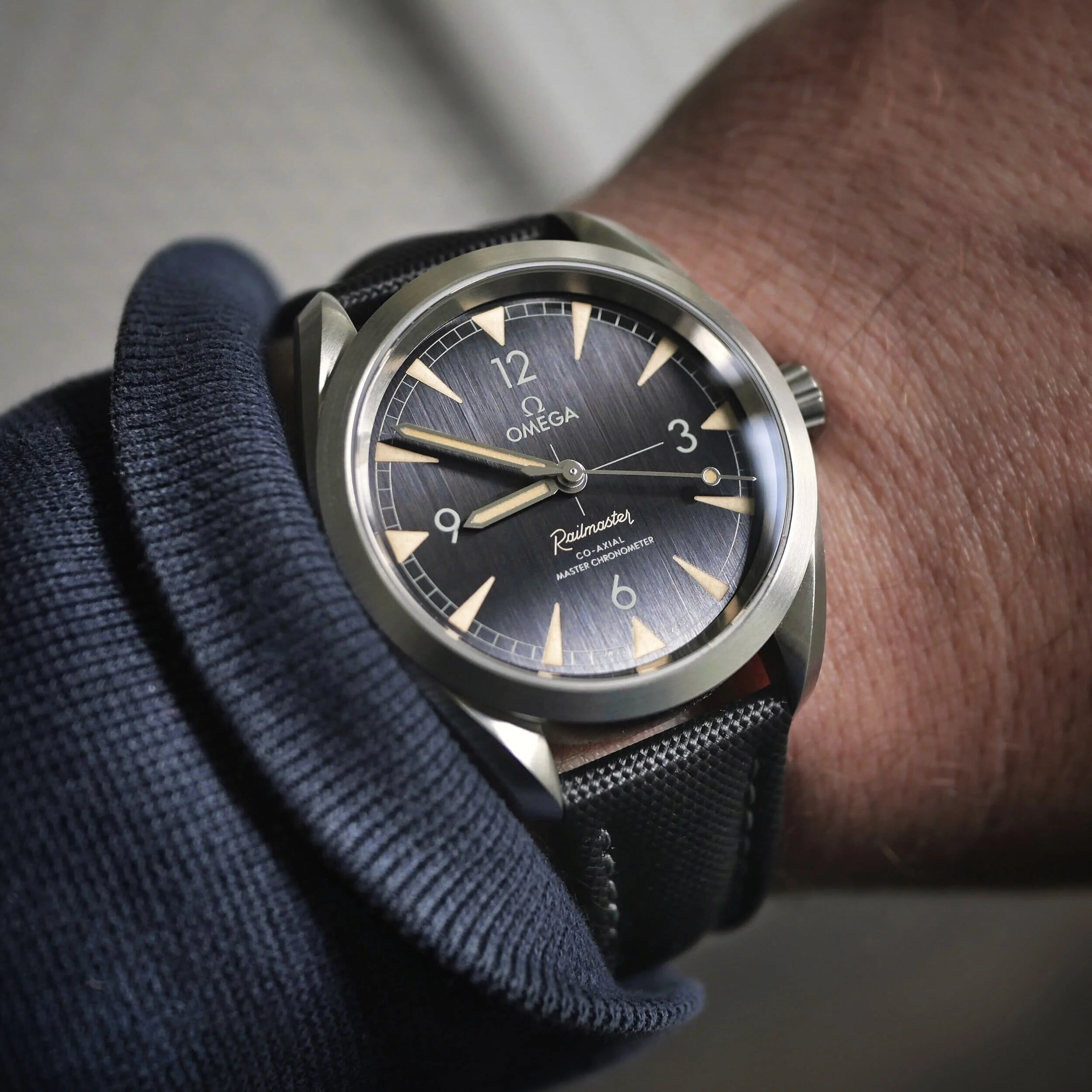 Omega seamaster shop railmaster review
